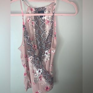 Buckle tank top sheet floral size large fits medium newer worn